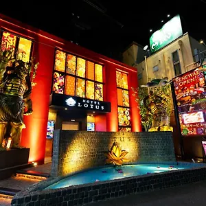 ラブホテル Lotus Ikebukuro (adults Only), 東京都